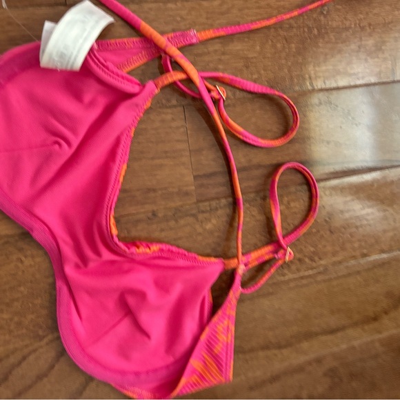 NWOT Hollister co. ribbed pink and orange tropical floral bikini top - Picture 6 of 6